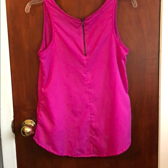 FUCHSIA TOP CUTE & SOFT 🔥 - Picture 2 of 4